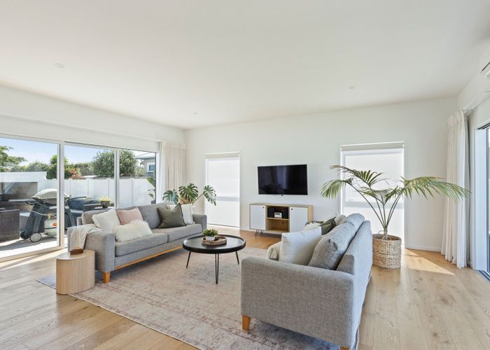  at 12 Kowhai Street, Strandon, New Plymouth
