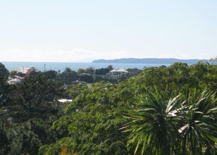  at 77 Sunrise Ave, Murrays Bay, North Shore City, Auckland