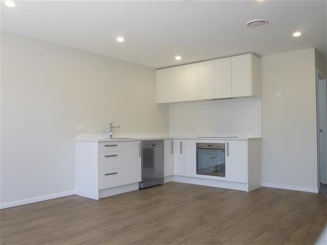  at 8 Village Quarter Lane, Frankton, Hamilton, Waikato