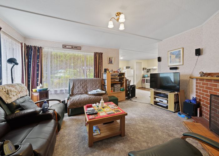  at 28 Sunny Grove, Wainuiomata, Lower Hutt