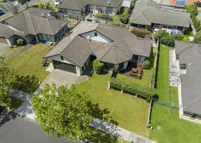  at 13 Carlingford Drive, East Tamaki, Auckland