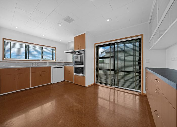  at 14 Miro Road, Mangere Bridge, Manukau City, Auckland