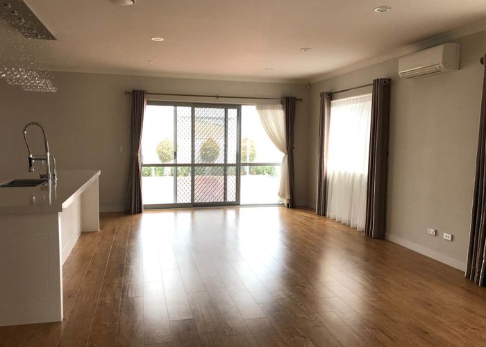  at 49 Rosewell Crescent, Flat Bush, Manukau City, Auckland