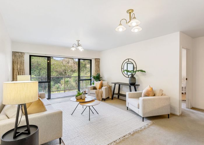  at 2/1B Birkenhead Avenue (also known as 5/1b), Birkenhead, North Shore City, Auckland