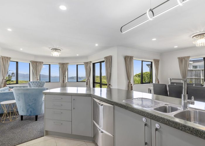  at 52 Miles Crescent, Newlands, Wellington, Wellington