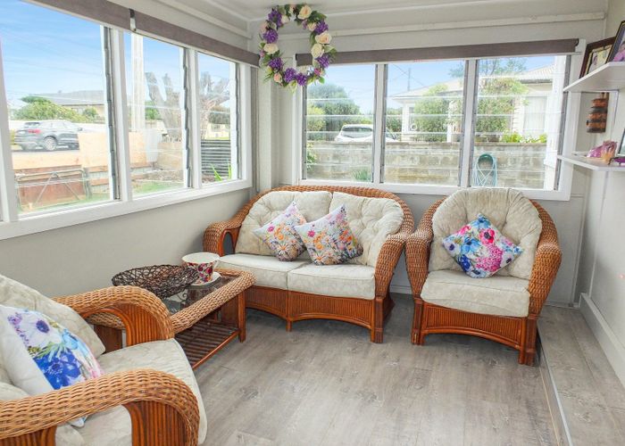  at 15 Andrews Street, Foxton Beach, Horowhenua, Manawatu / Whanganui