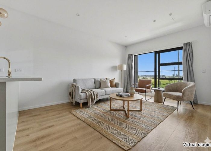  at 2/25 Flat Bush School Road, Flat Bush, Manukau City, Auckland