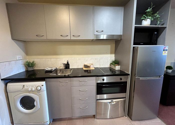  at 10J/76 Albert Street, City Centre, Auckland City, Auckland