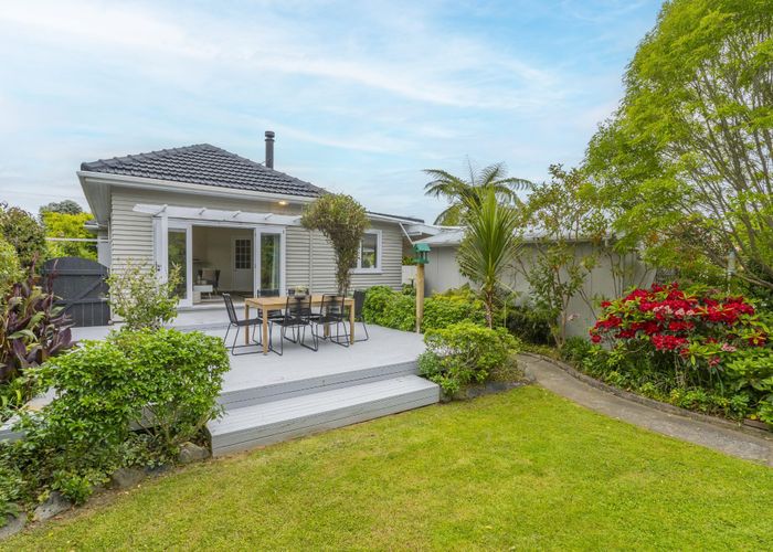 at 213 Te Moana Road, Waikanae