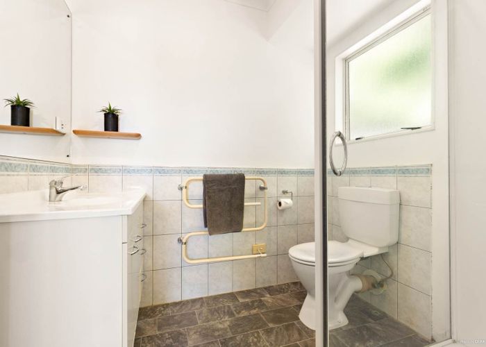  at 17 Bella Villa Drive, Waiuku
