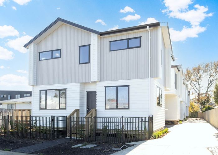 at Lot 1/29 Harrington Road, Henderson, Waitakere City, Auckland
