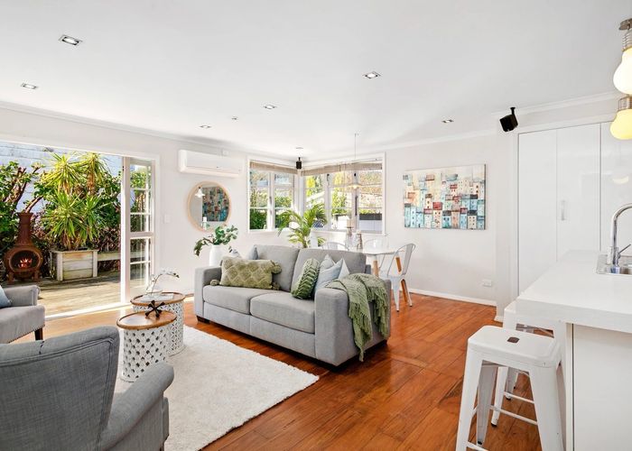  at 1044 High Street, Avalon, Lower Hutt, Wellington