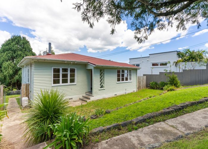  at 18 Westmere Crescent, Westmere, Auckland City, Auckland