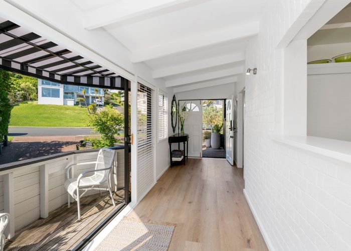 For sale 19 Zita Avenue, Matakatia Bay, Rodney, Auckland homes.co.nz