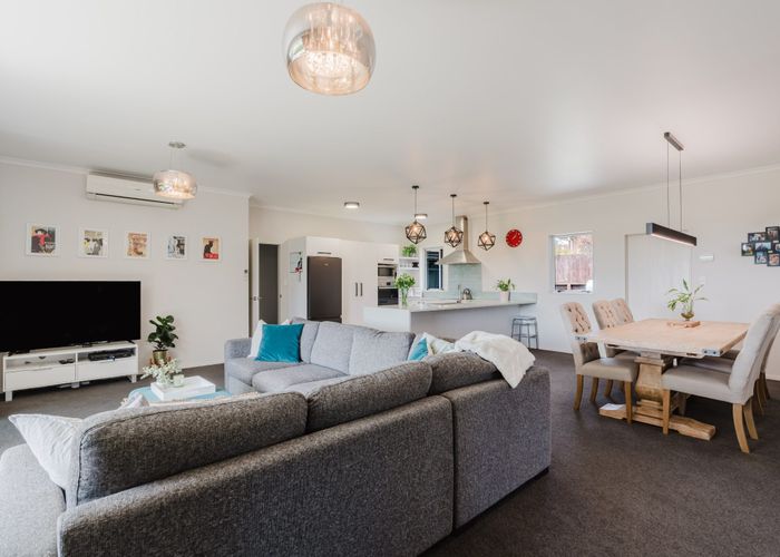  at 1 Ruske Place, Grandview Heights, Hamilton, Waikato