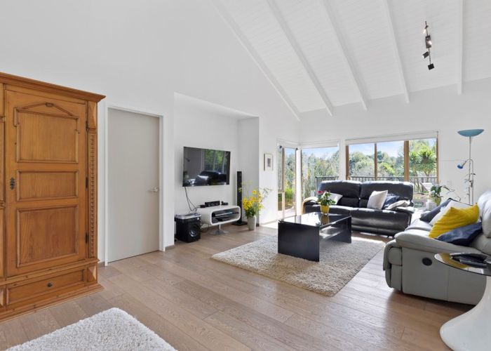  at 32 Freeburn Road, Pyes Pa, Tauranga
