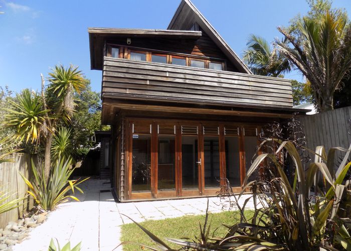 at Back/37 Anglsea St., Freemans Bay, Auckland City, Auckland