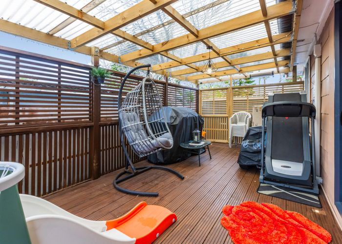  at 2/7 Manuia Road, Takanini, Papakura, Auckland