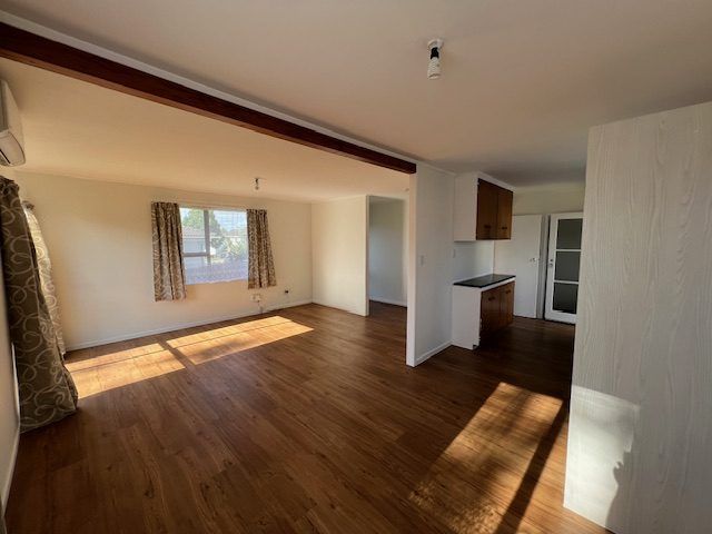  at 4 Elvira Place, Ranui, Waitakere City, Auckland