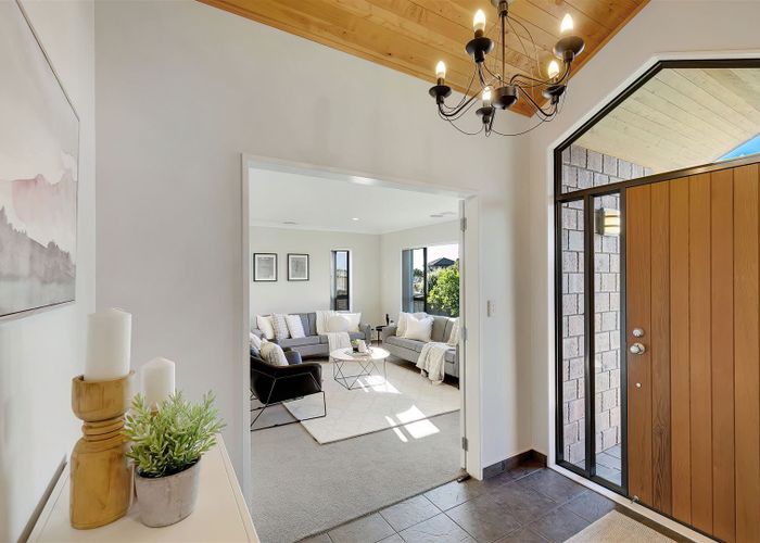  at 16 Dusky Crescent, Aotea, Porirua