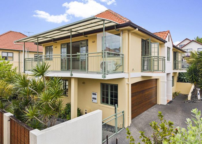  at 24 Parkwood Crescent, Gulf Harbour, Rodney, Auckland
