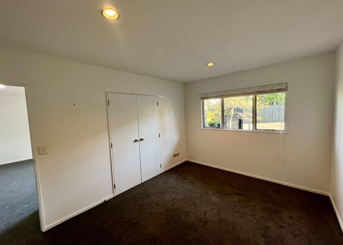  at 2/48A Taharoto Road, Takapuna, North Shore City, Auckland