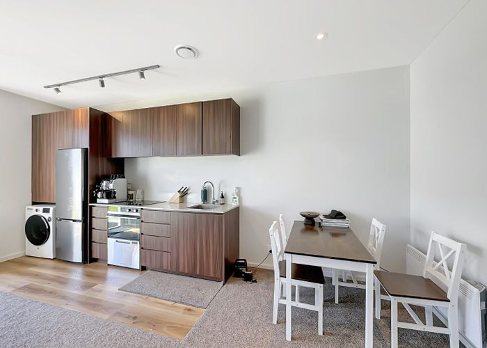  at 4/149 Onepu Road, Lyall Bay, Wellington
