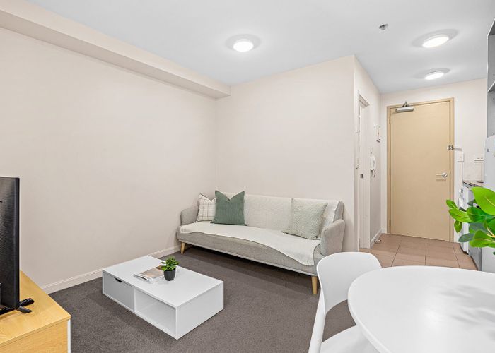  at 621/135 Hobson Street, City Centre, Auckland City, Auckland