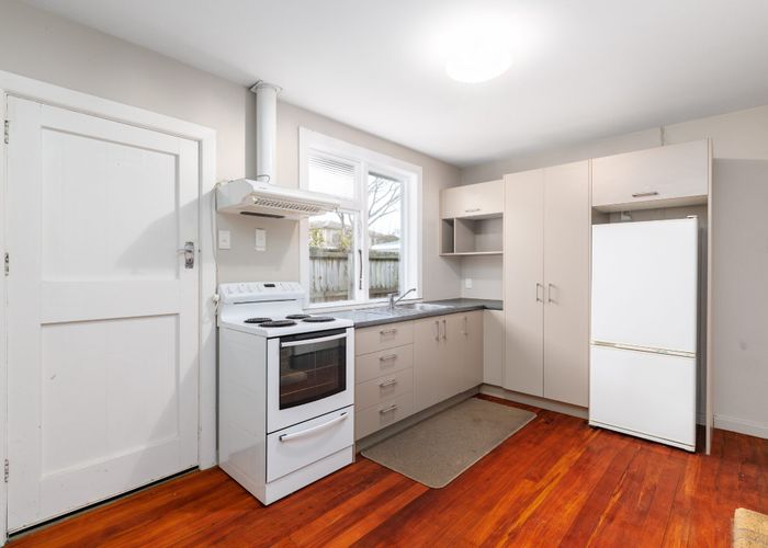  at 2/27 Devonport Lane, St. Albans, Christchurch City, Canterbury