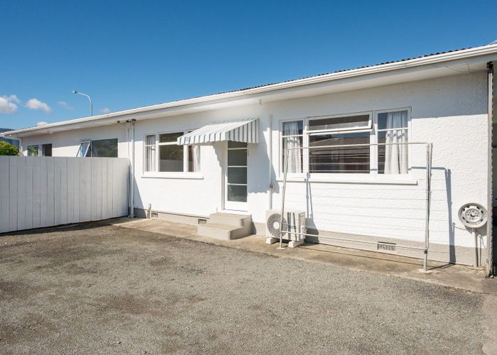  at 2/12 Golf Road, Tahunanui, Nelson, Nelson / Tasman