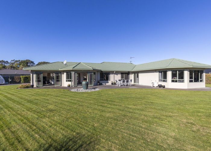  at 76A Smart Road, Glen Avon, New Plymouth