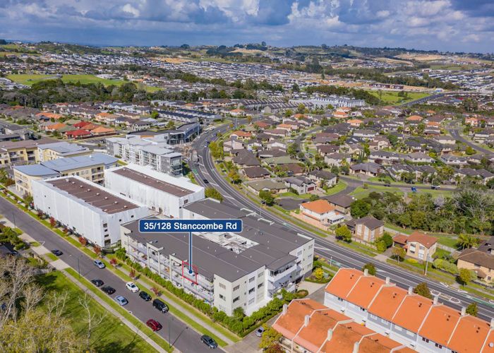  at 35/128 Stancombe Road, Flat Bush, Auckland
