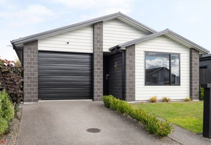  at 17 Trewern Avenue, Chartwell, Hamilton
