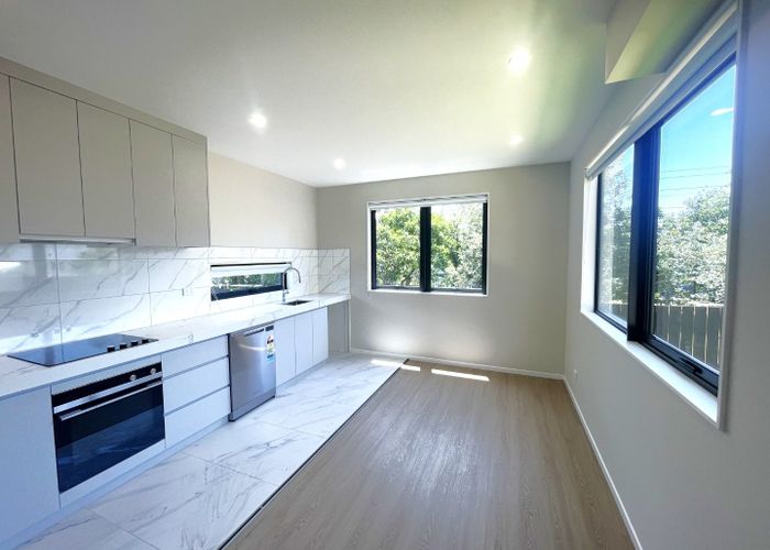  at 54/B Royal View Road, Te Atatu South, Waitakere City, Auckland
