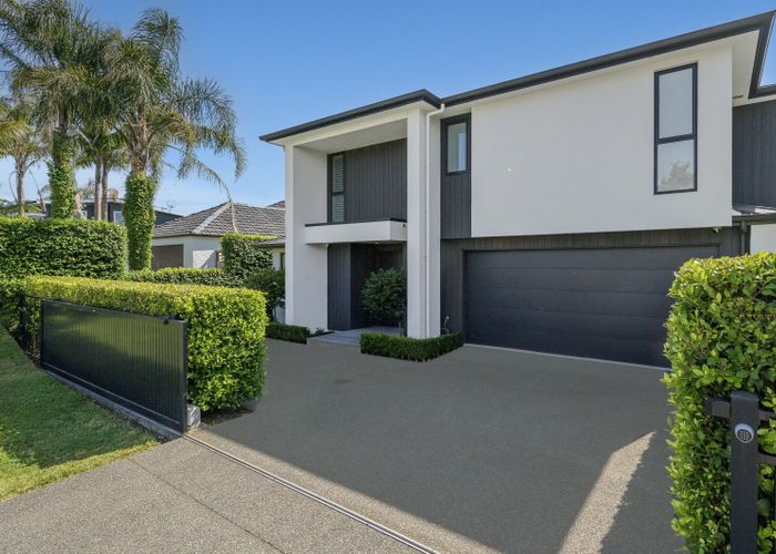  at 43a Thirteenth Avenue, Avenues, Tauranga, Bay Of Plenty