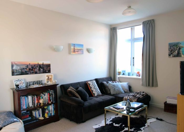  at 14B Stoke Street (Sunny, quiet 1-bedroom, new appliances, near centre of Newtown), Newtown, Wellington, Wellington