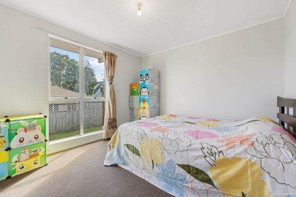  at 14 Ballial Place, West Harbour, Auckland