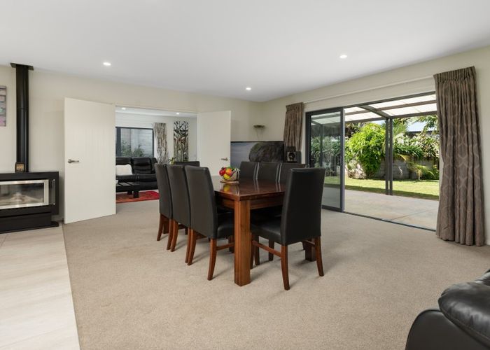  at 18 Southill Way, Pyes Pa, Tauranga