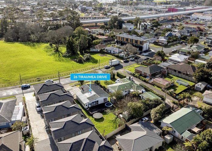  at 26 Tiraumea Drive, Pakuranga, Manukau City, Auckland