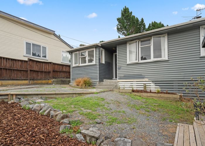  at 9 Amundsen Grove, Stokes Valley, Lower Hutt