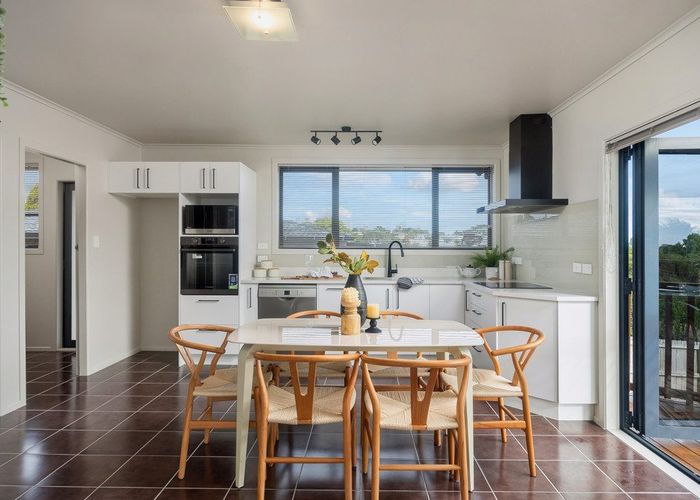  at 180 Methuen Road, New Windsor, Auckland City, Auckland