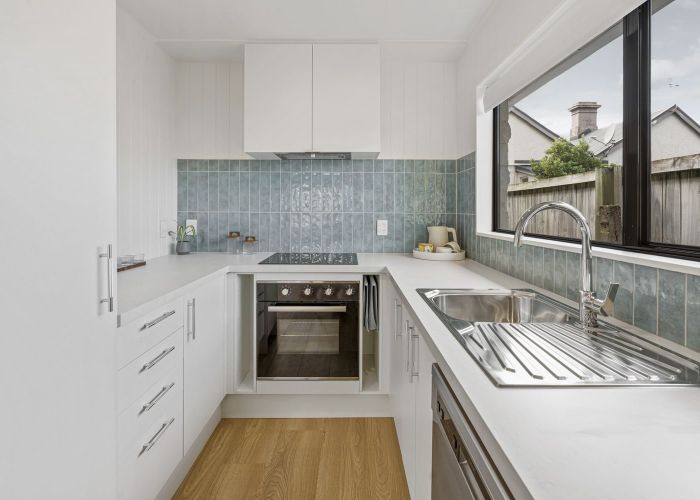  at 8B Grove Street, Saint Kilda, Dunedin, Otago