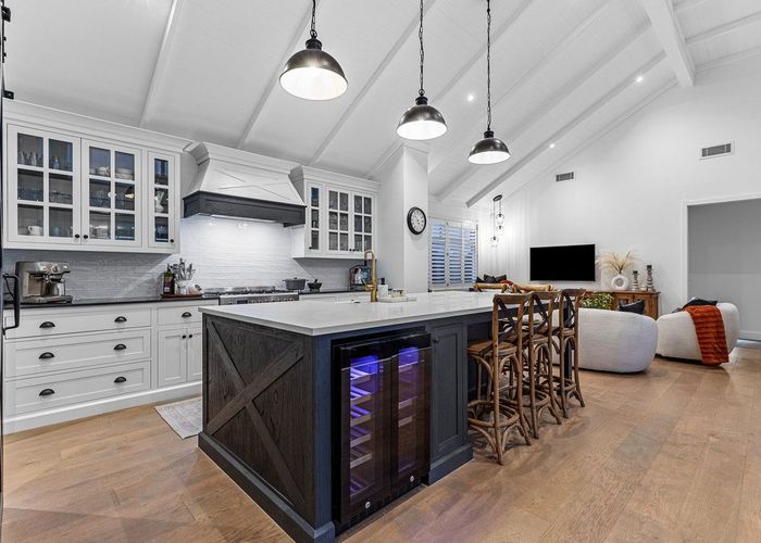  at 6 Mollisia Lane, Papamoa Beach, Papamoa