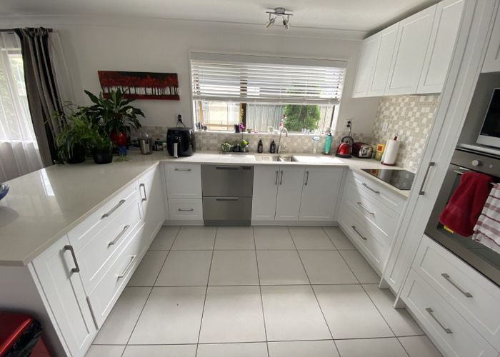  at 27 Surrey Street, Taradale, Napier, Hawke's Bay