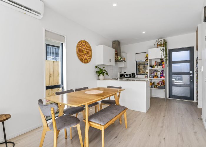 at 12/122 Pooks Road, Ranui, Auckland
