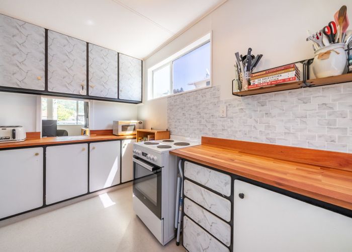  at 6/100 Martin Street, Wallaceville, Upper Hutt, Wellington