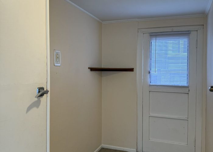  at 2/8 Rixon Grove, Mount Victoria, Wellington, Wellington