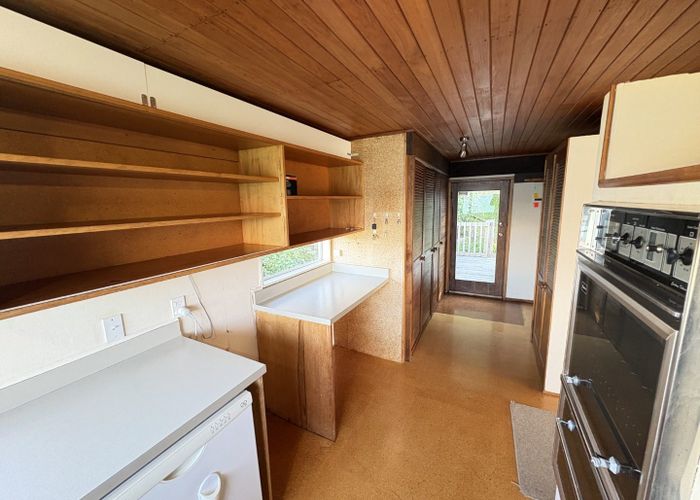  at 28 Napier Street, Karaka Bays, Wellington, Wellington