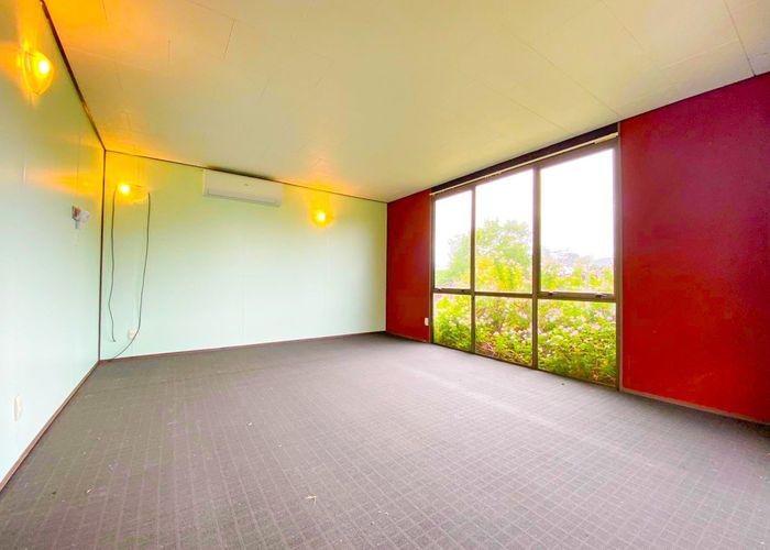  at 141 Moire Rd, West Harbour, Waitakere City, Auckland