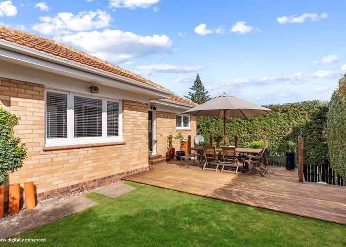  at 8 Viewland Avenue, Onehunga, Auckland City, Auckland